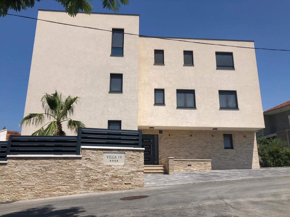 Apartments Villa 19 Podstrana Exterior foto